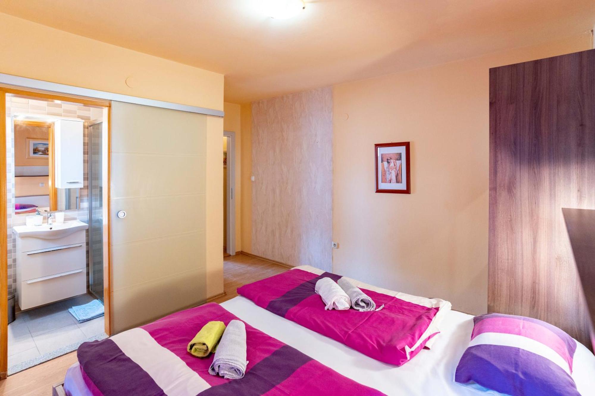 Guesthouse Mira Раб Номер фото
